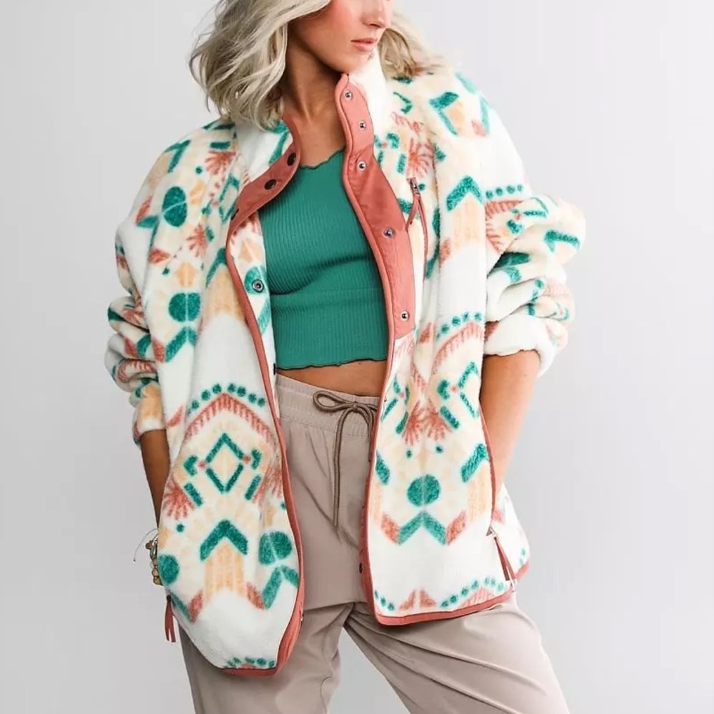 Liv Outdoor Fleece Dusk Jacket in Cedarwood Folklore Snap Front Aztec Southwest